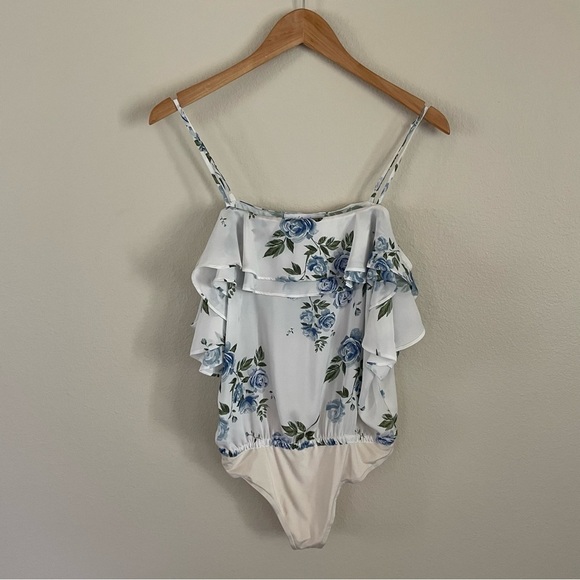 L’Academie Blue Floral Bodysuit Off the Shoulder Revolve Size Small - Picture 5 of 11